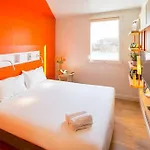 Ibis Budget Beauvais Aeroport 2*