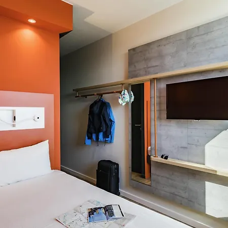 Ibis Budget Beauvais Aeroport 2*