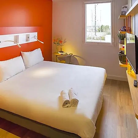 Ibis Budget Beauvais Aeroport 2* Tillé