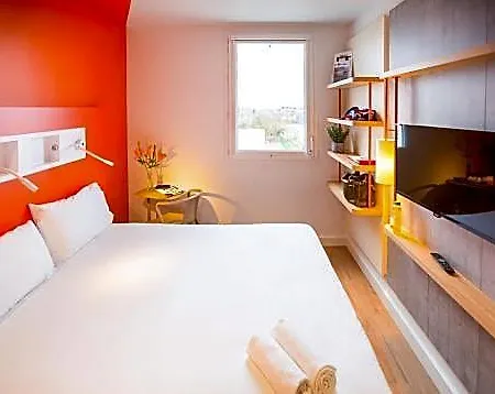 Ibis Budget Beauvais Aeroport 2*