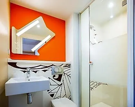 Ibis Budget Beauvais Aeroport Hotel 2*