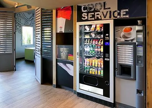 Hotel Ibis Budget Beauvais Aeroport