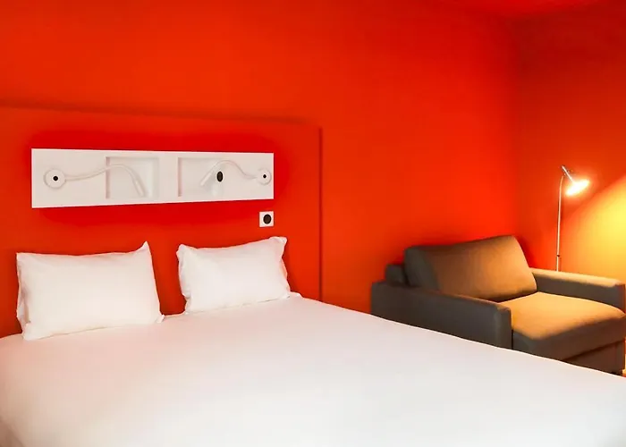 Hotel Ibis Budget Beauvais Aeroport 2*
