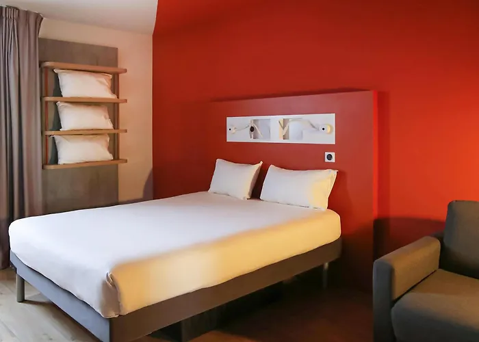 Ibis Budget Beauvais Aeroport Hotel 2*